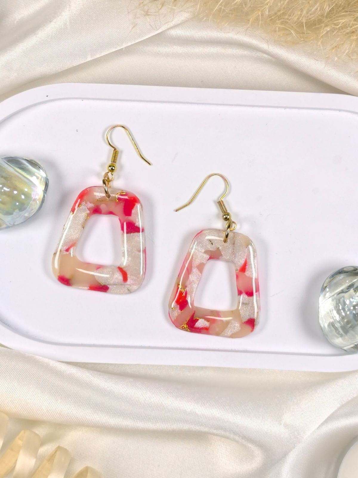 Red marble trapezoidal statement earrings