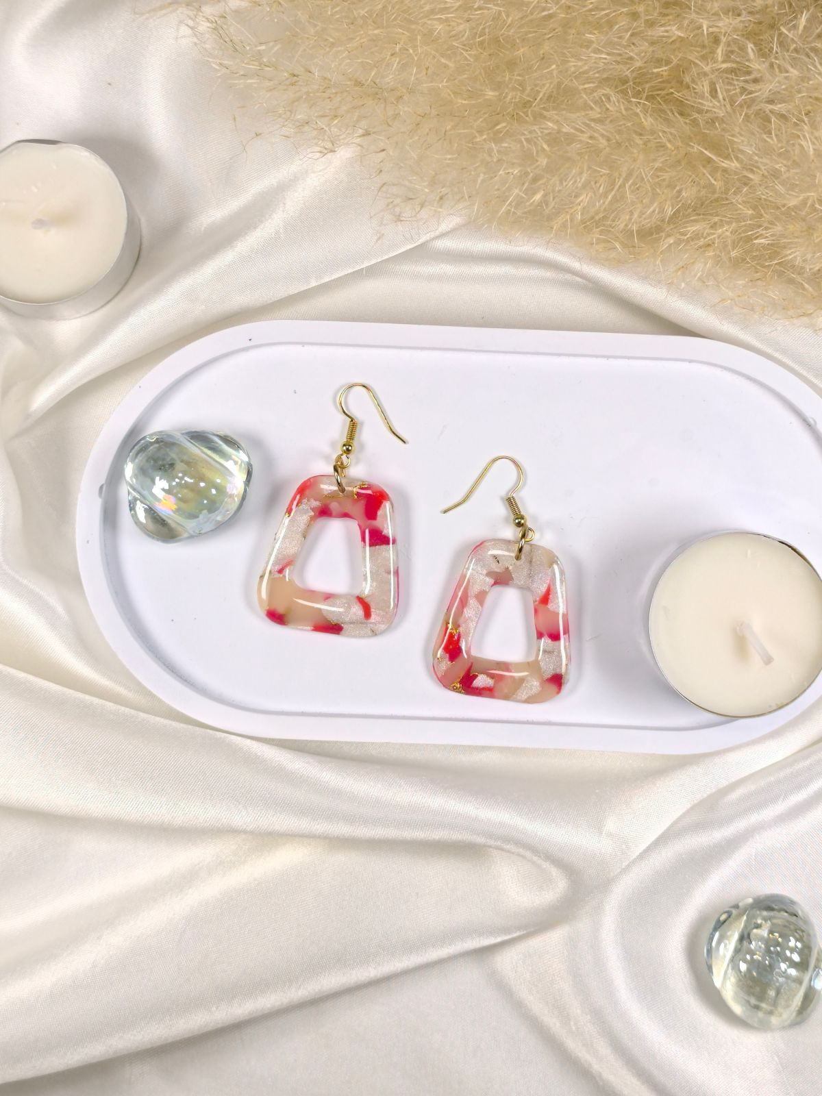 Red marble trapezoidal statement earrings